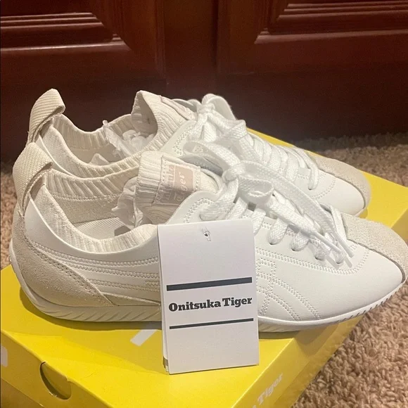 Onitsuka Tiger Cream/White Sneakers Size 7 NWT - Picture 3 of 7